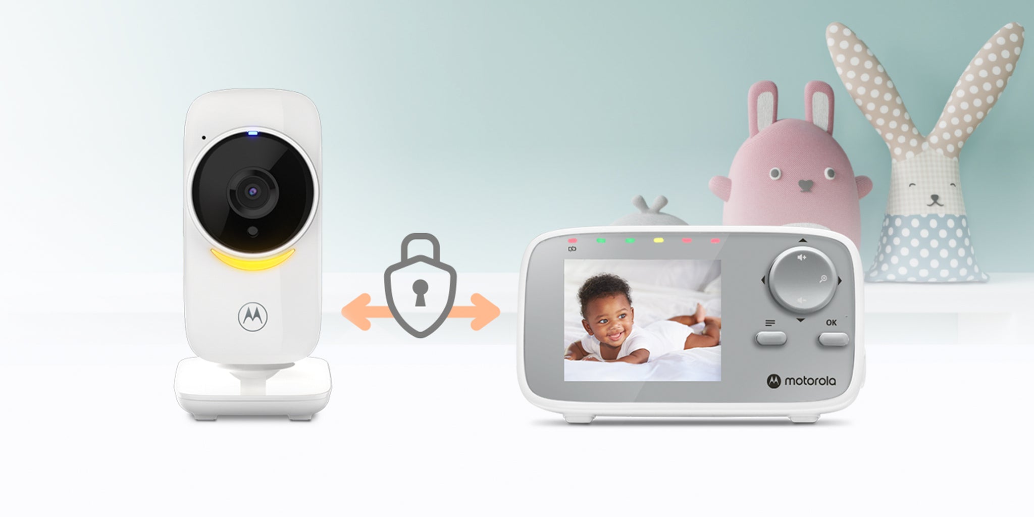 Motorola VM482 ANXL mood-light camera and matching parent display in an official staged product composite.